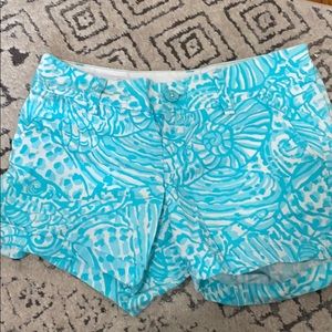 Lilly Pulitzer Blue Callahan Shorts size 2